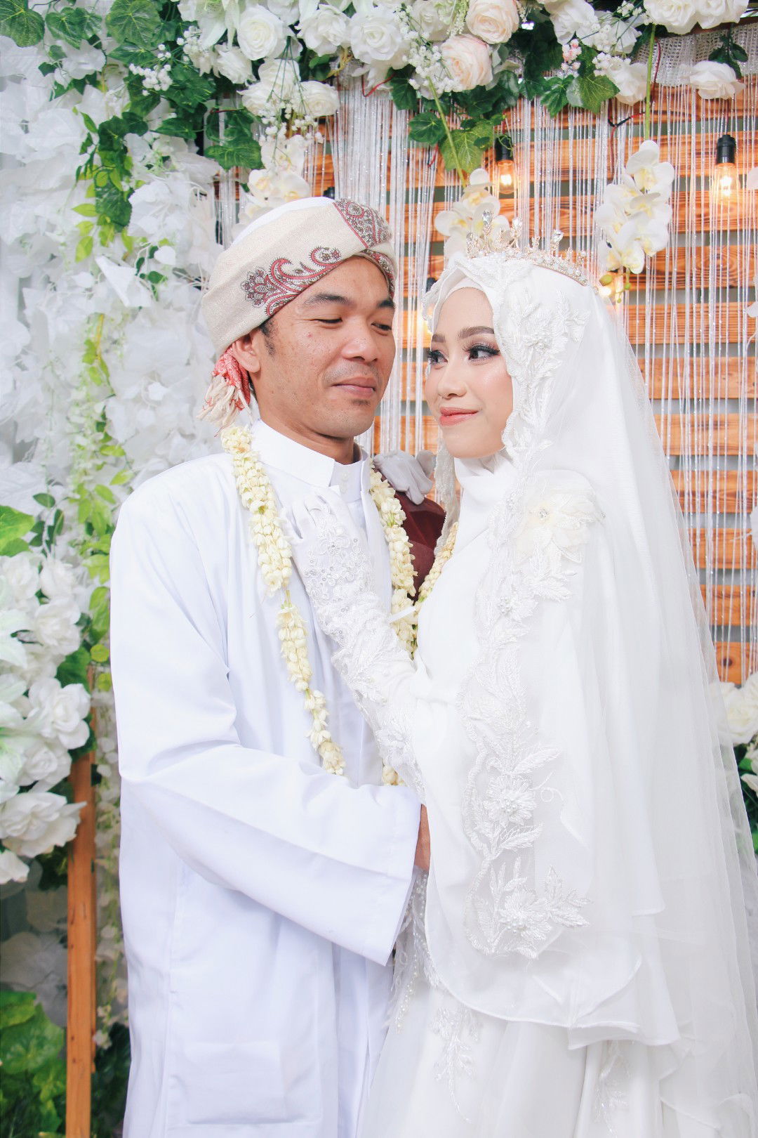 ovi aryani profile icon