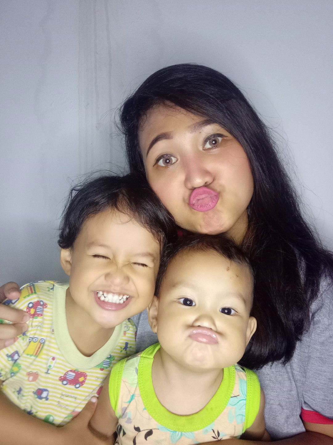 Aida Zulvanov profile icon