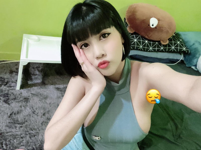 siraporn profile icon