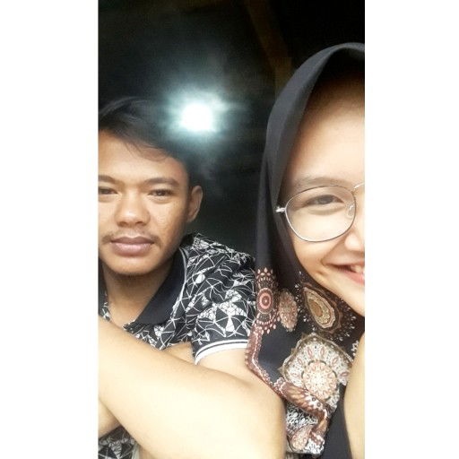 Emi parwati profile icon