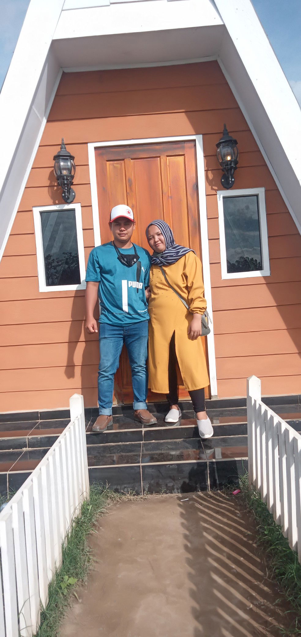 Nira Stania profile icon