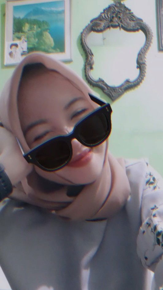 Siti Hutami profile icon