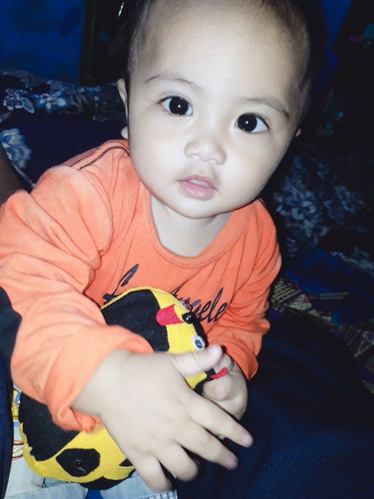 Momy Azka profile icon