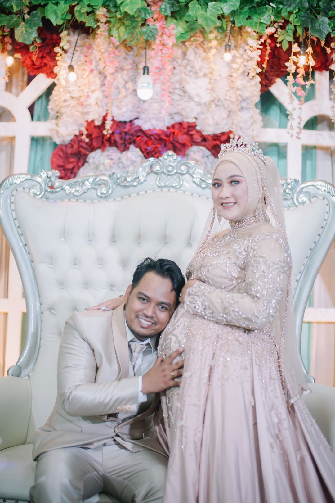 Widya Nuri Hariya profile icon