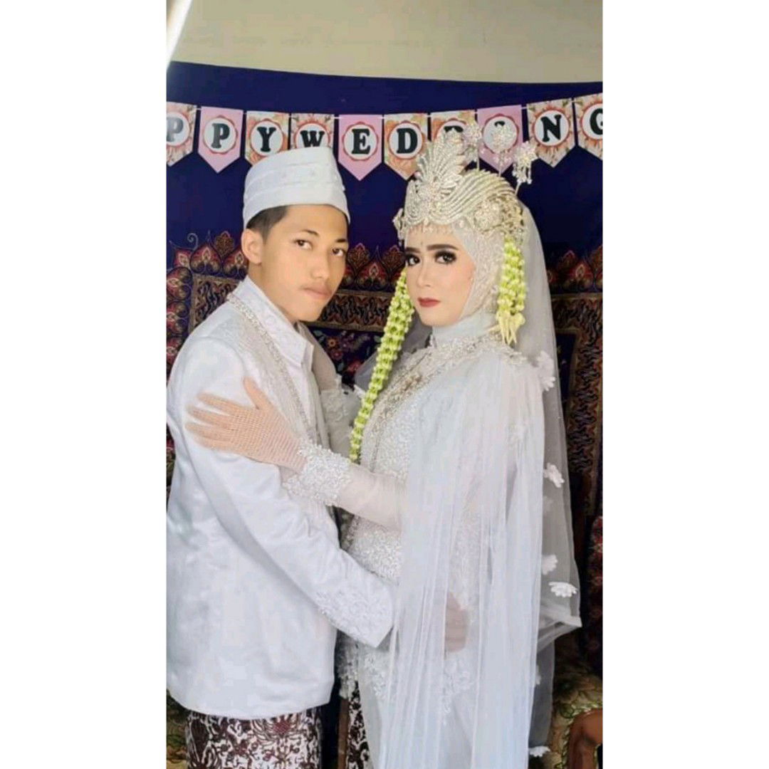 puspita sari profile icon