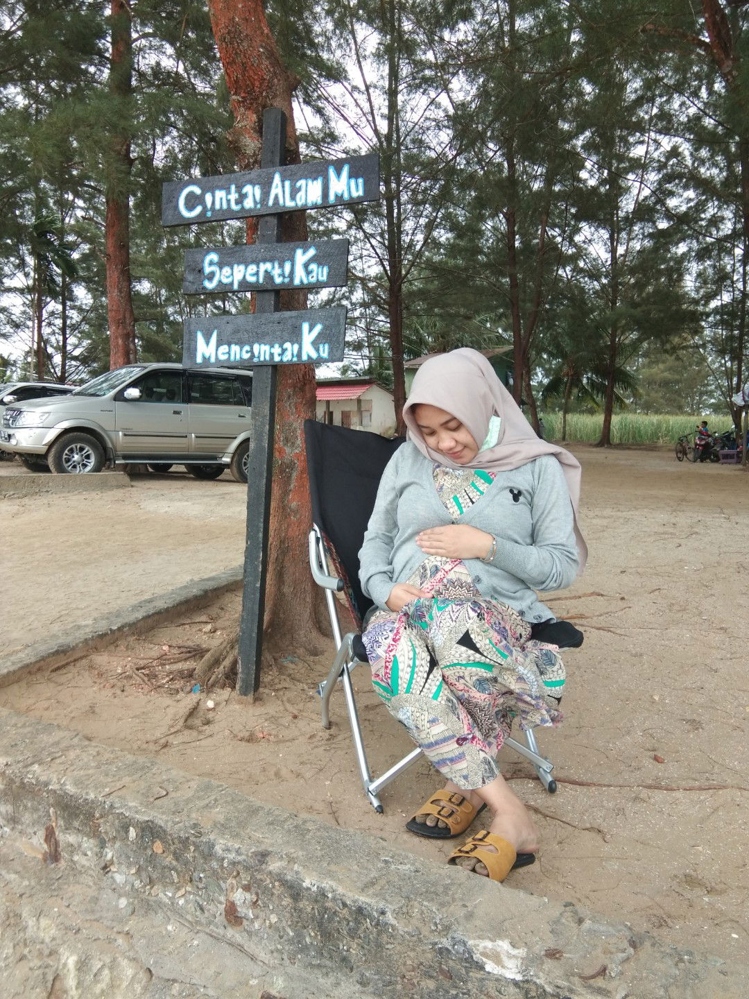 Ellis Tya profile icon