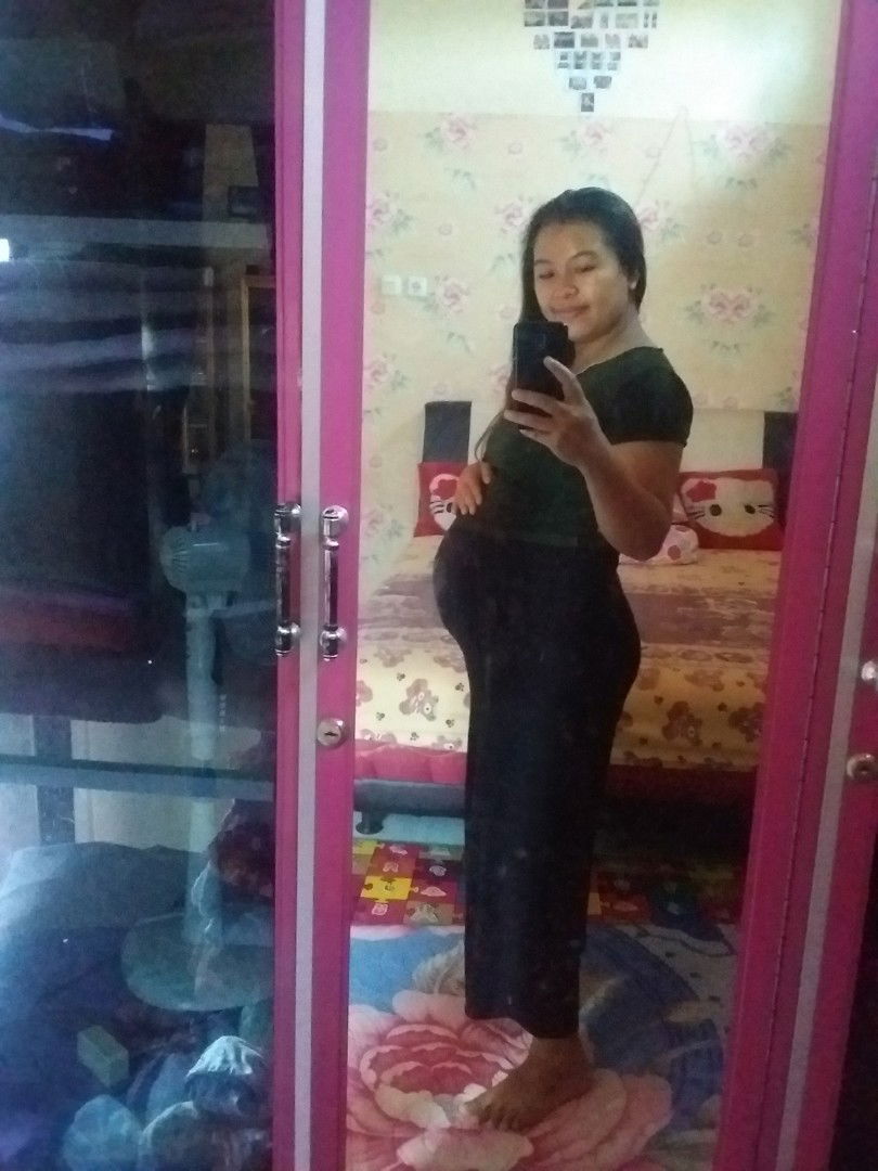 Gusti Nengsih profile icon