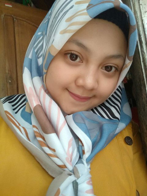 nurlaela anggraeni profile icon