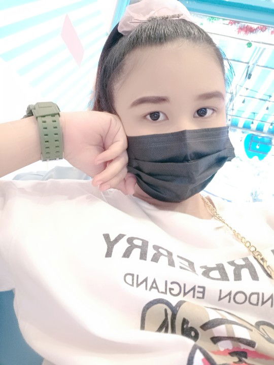 รุ่งนภา รื่นรวย profile icon