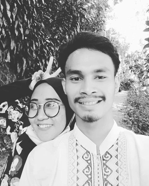 Tri Kurniati profile icon