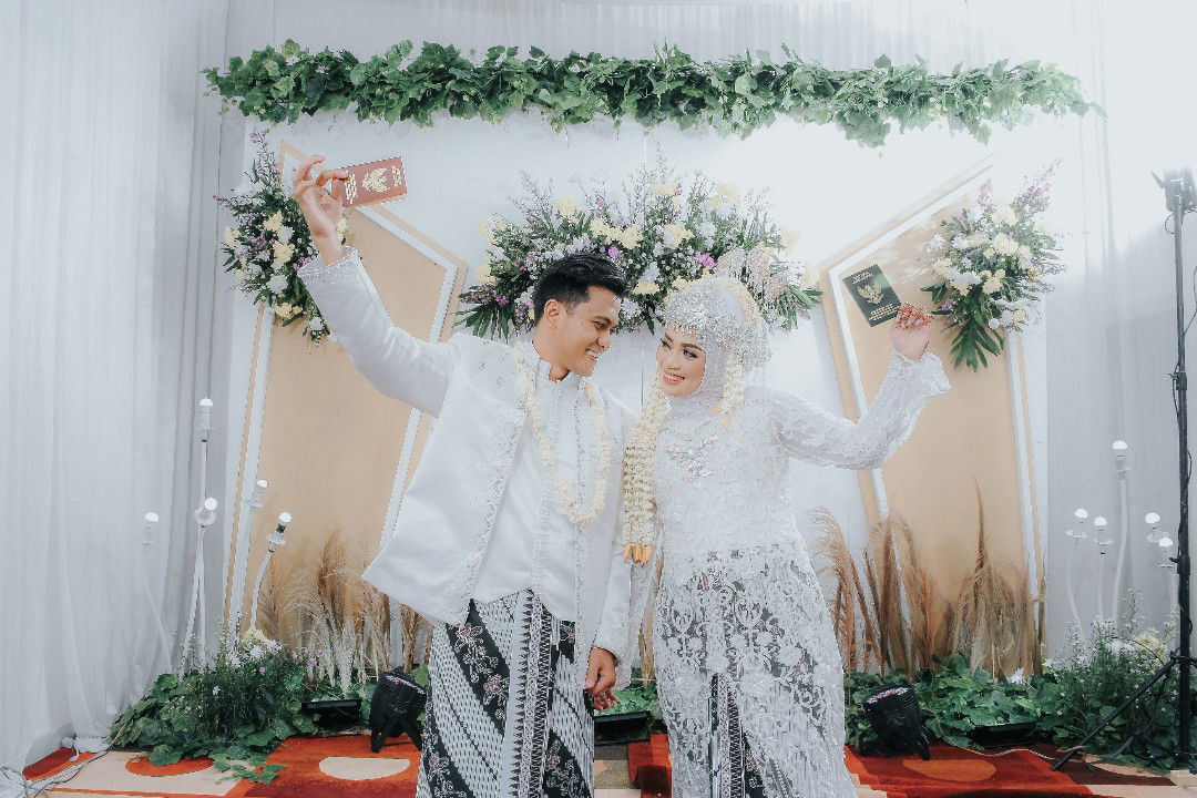 Febri Safrina profile icon