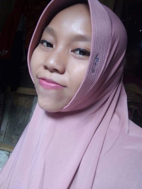 Dewi muasanah profile icon