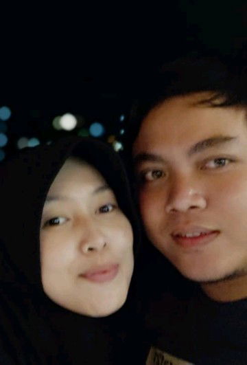 wiwik widiatuti profile icon