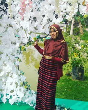 Heni Hidayat profile icon