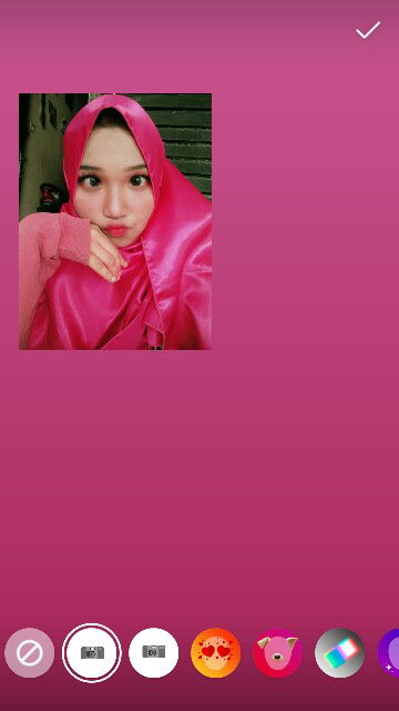 Putri Fahira legiana profile icon