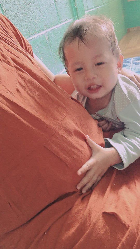 yani rosmiati profile icon