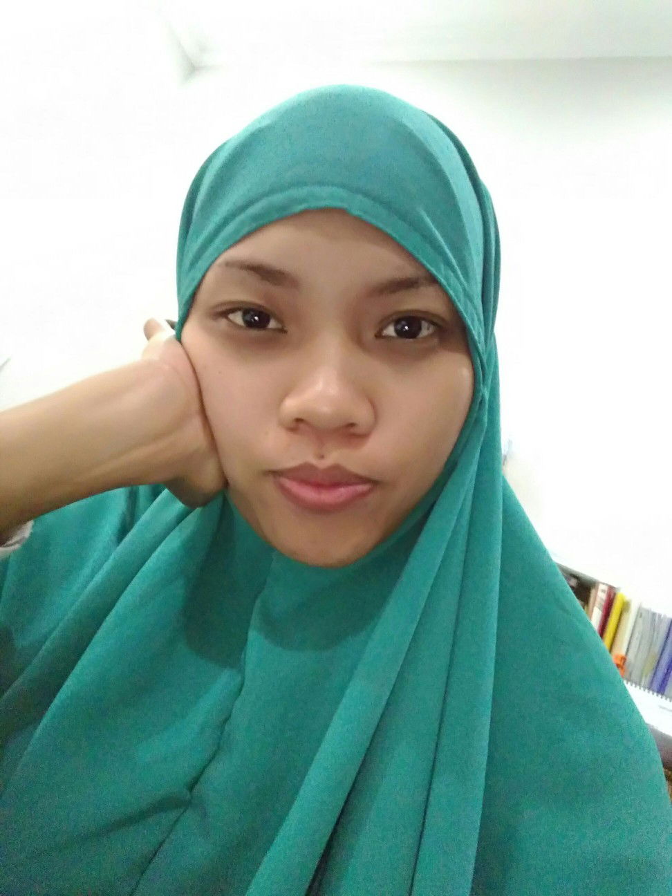 putri maharani profile icon