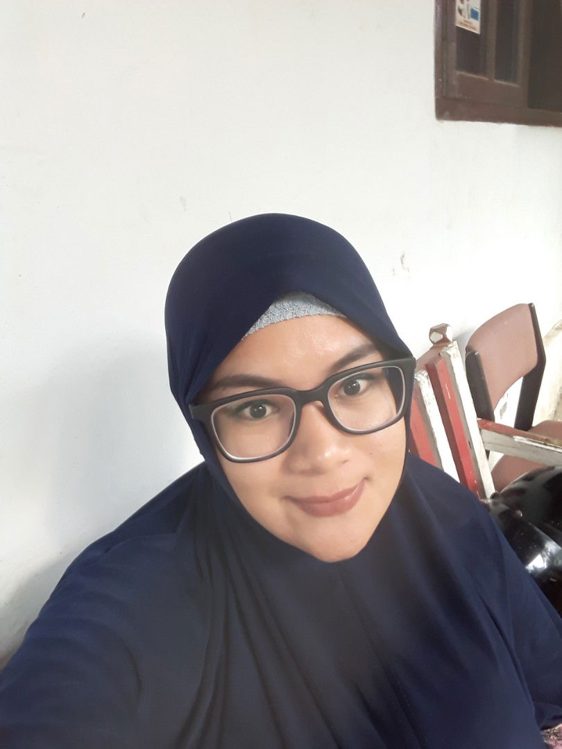 fitriyaniwahyuli profile icon