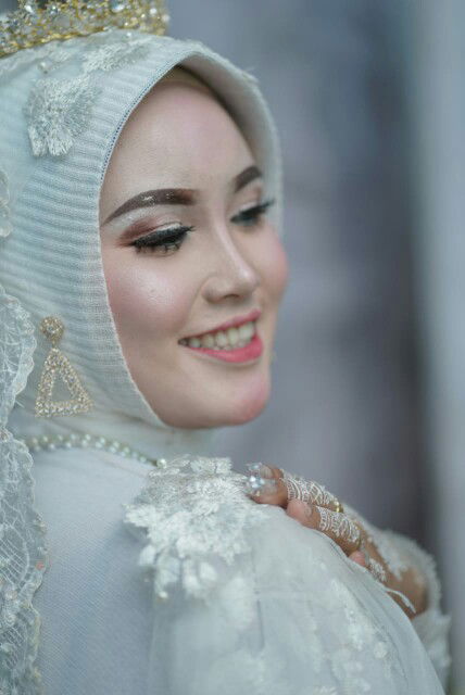 Siti Halimah Tussadiyah profile icon