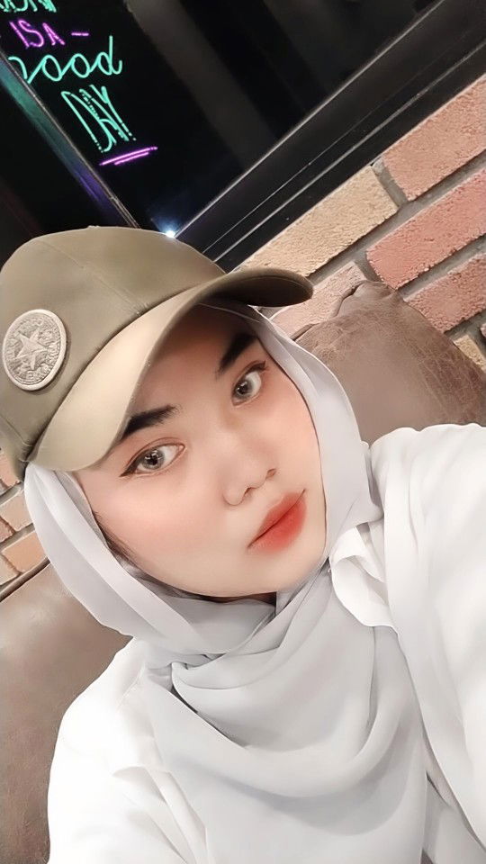 Tara Septavania Putri profile icon