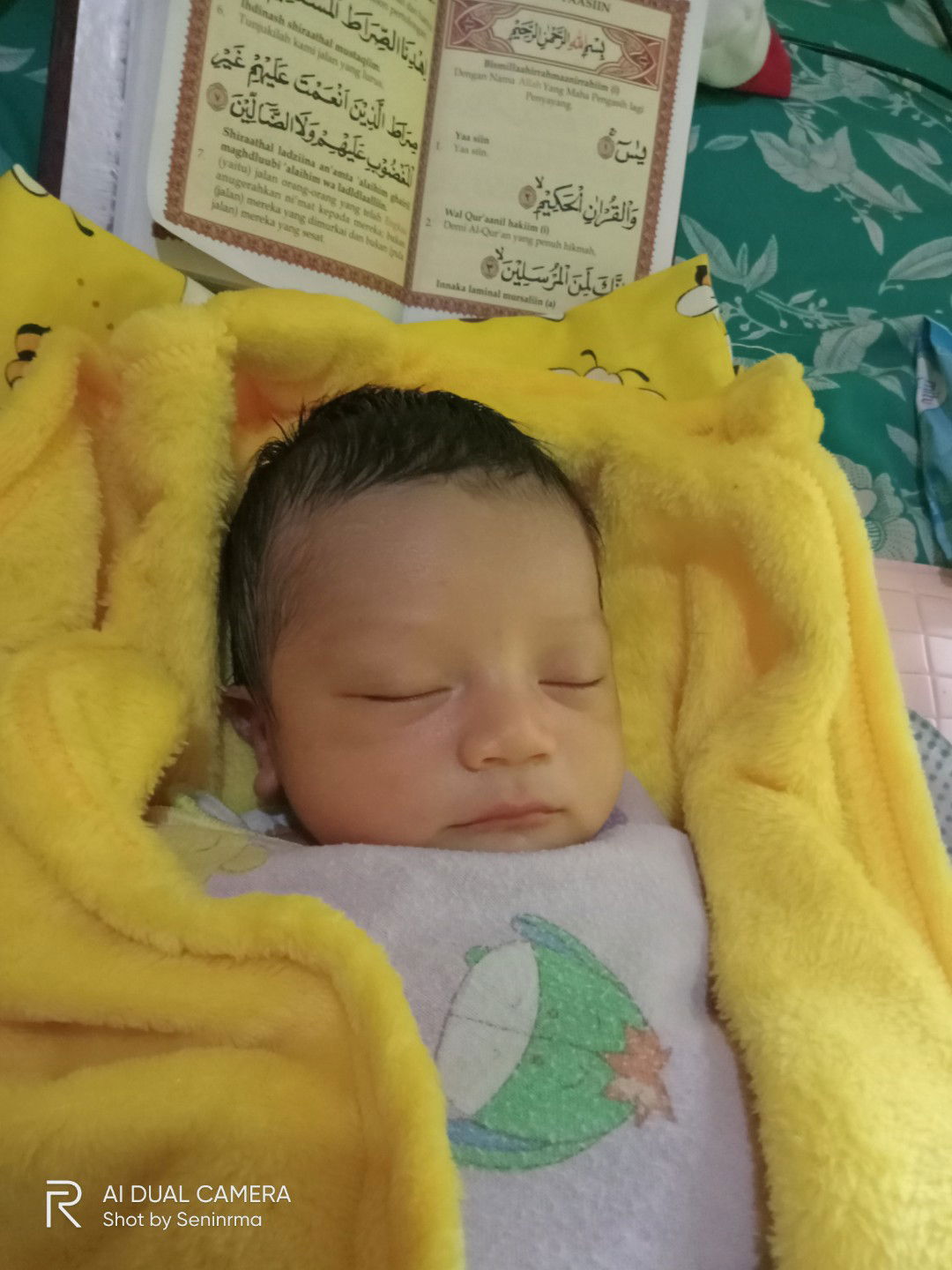 Seni nurmalasari (memey) profile icon