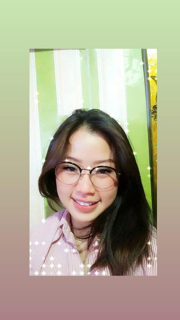 widya fernanda profile icon