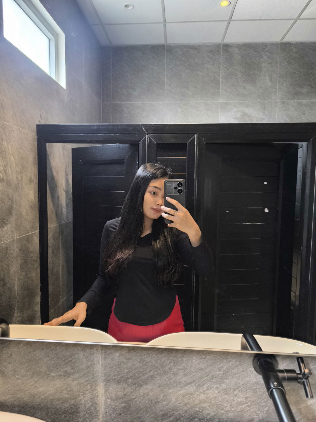 Nur Aini profile icon