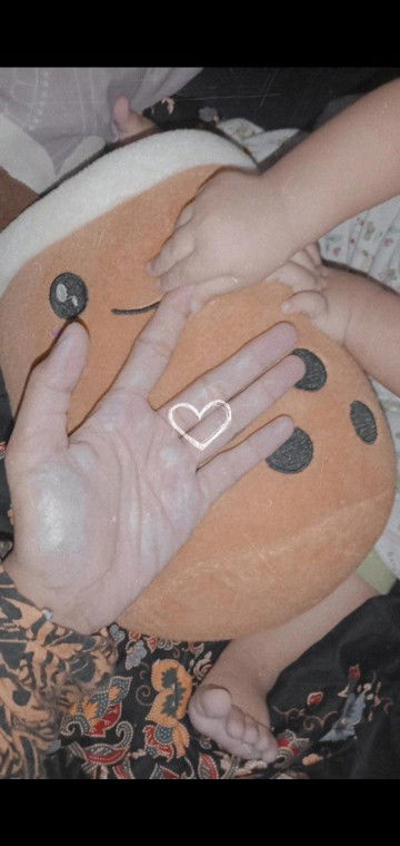 Tuty Alawiyah profile icon