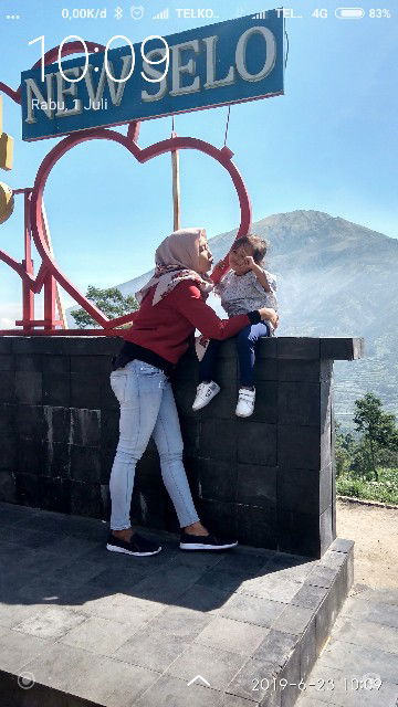 Rusdiana Cahyaning Triayudita profile icon