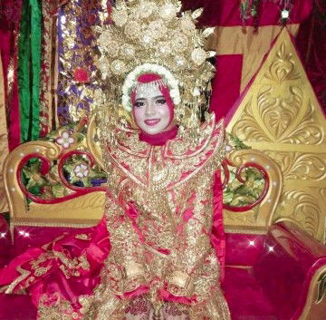 Rheni Piliang profile icon