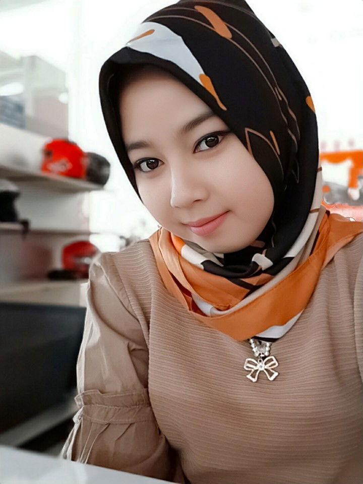 Ashifatuz Zuhroh profile icon