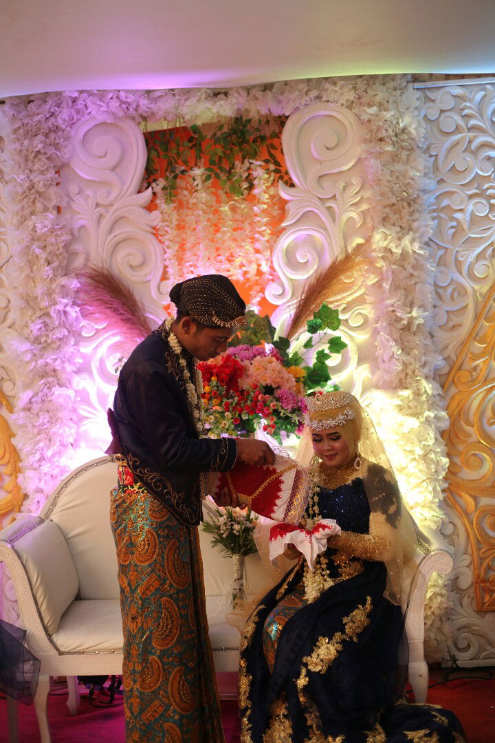 Lira Rosdiana profile icon