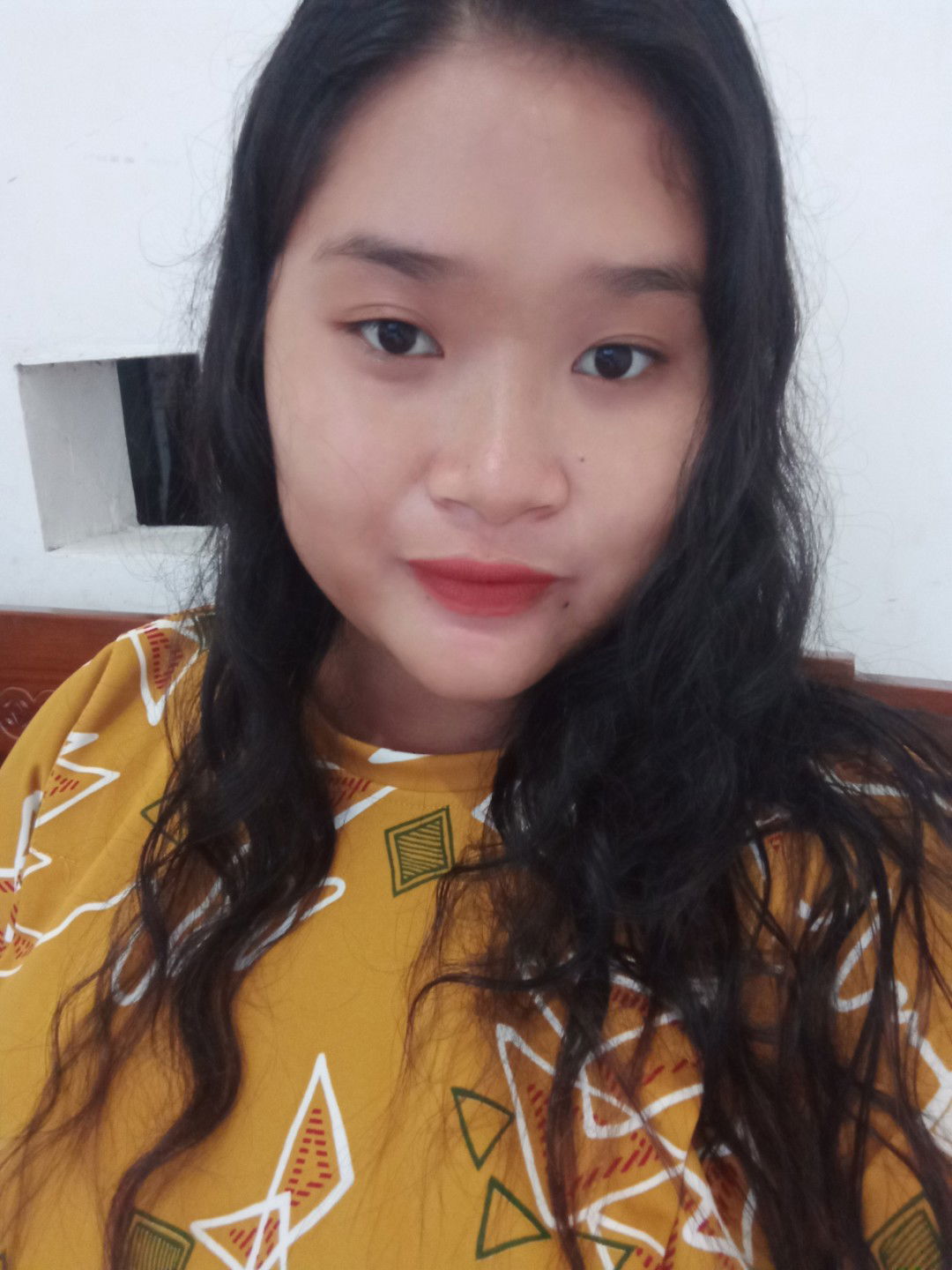 indah purwati profile icon