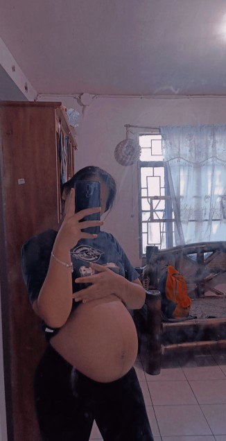Rina Lobrino profile icon