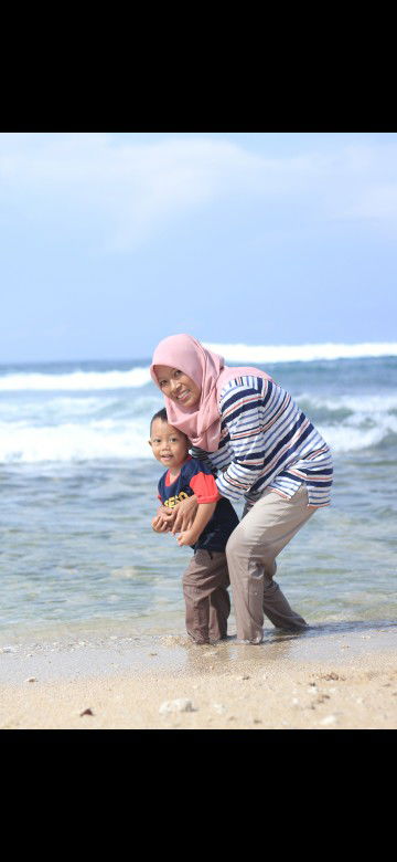 Lilis Setiyaningsih profile icon