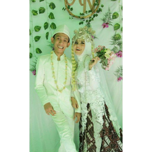 Novita Sari Dewi profile icon