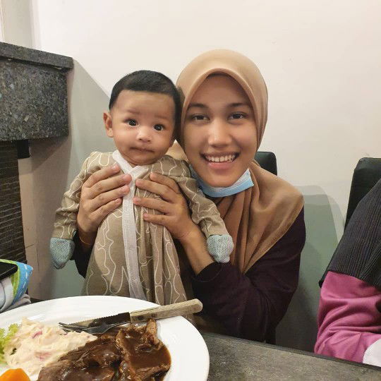 aina aqilah abdullah sani profile icon