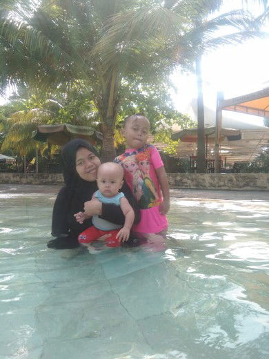 Yayu Syinni profile icon