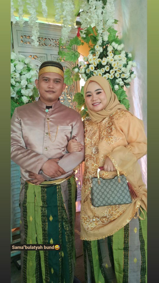 Risna Aprianti profile icon