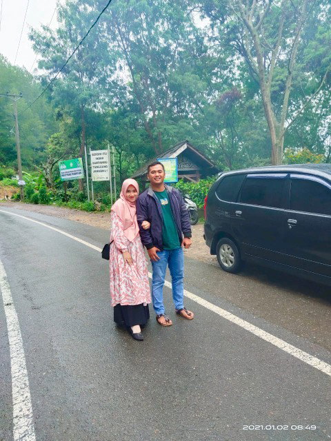 Dwi Pratiwi profile icon