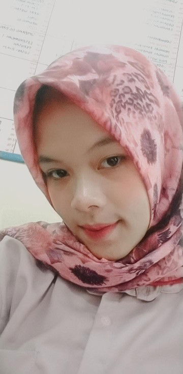 urifahariani profile icon