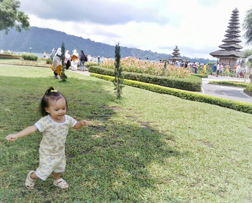 Liburan Outdoor Bersama toddler