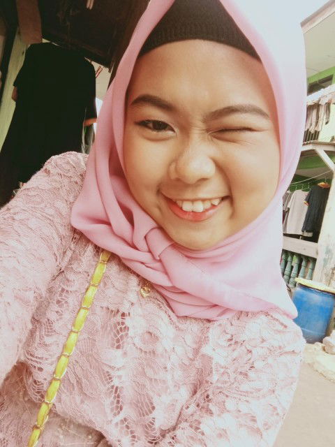 dek anis profile icon