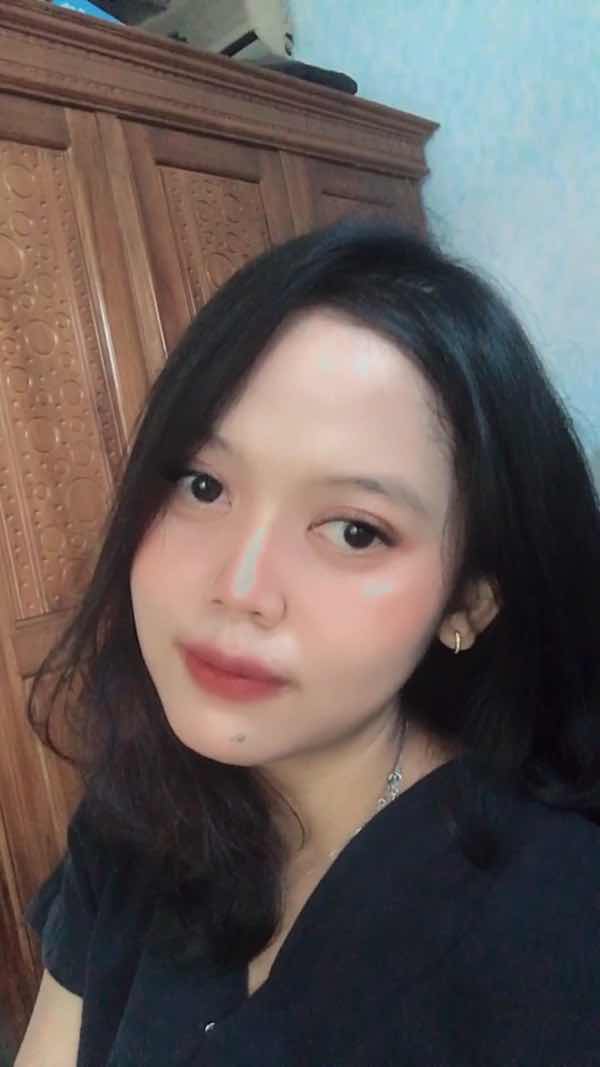 Asti Sri Anisa profile icon