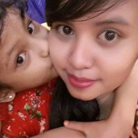 Ratna Andriyani profile icon