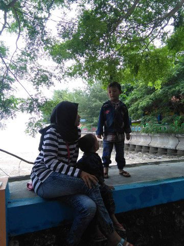 Tyas Teris profile icon