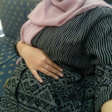 sakit di atas perut sebelah kanan