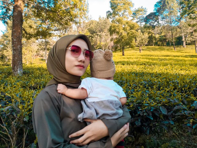 Intan Ayu Lestari profile icon