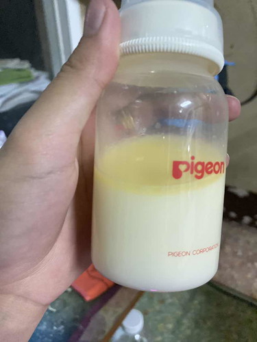 นมสต็อคละลายแล้วเป็นไขลอย