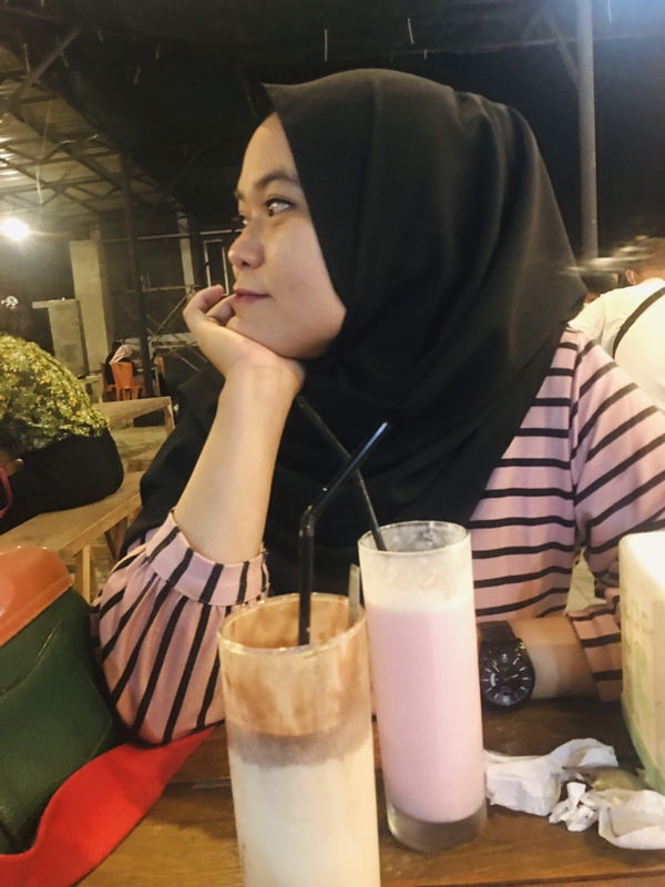 Meilinda Sry Hastuti profile icon